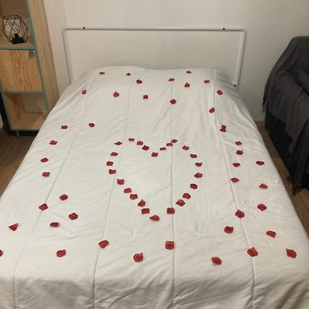 Les Obiones, Vue Laterale Mer, Fort Mahon Plage, Magnifique Studio Cabine 4P, Avec Balcon , Parking Prive Gratuit, Wifi, Classe 2 Etoiles, Exposition Plein Sud En Baie De Somme מראה חיצוני תמונה