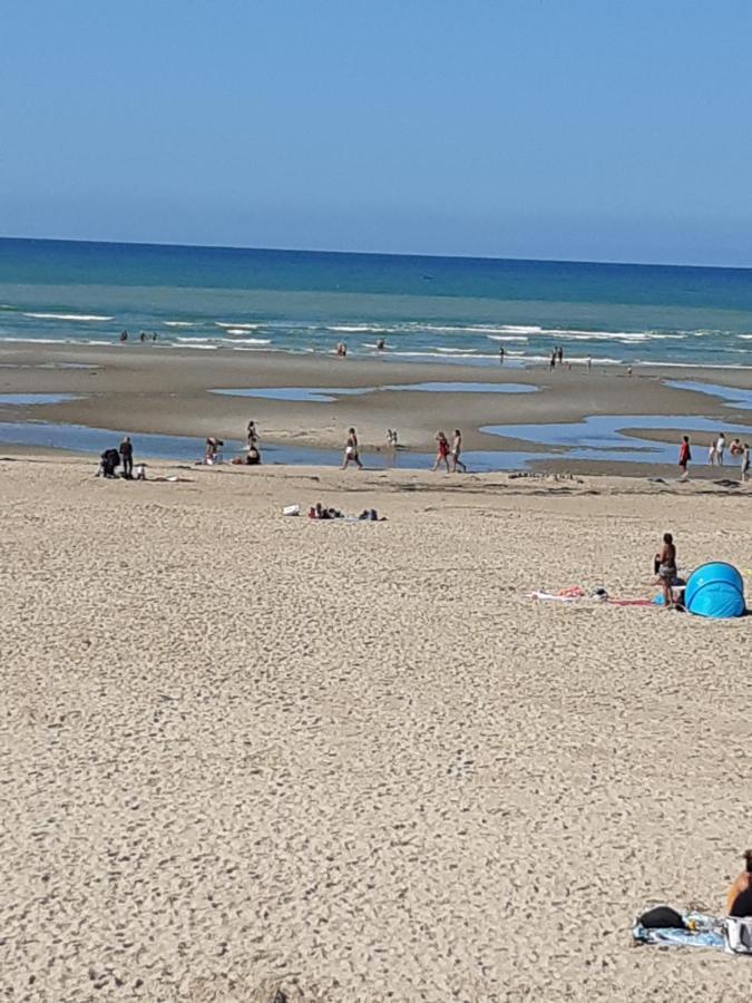 Les Obiones, Vue Laterale Mer, Fort Mahon Plage, Magnifique Studio Cabine 4P, Avec Balcon , Parking Prive Gratuit, Wifi, Classe 2 Etoiles, Exposition Plein Sud En Baie De Somme מראה חיצוני תמונה